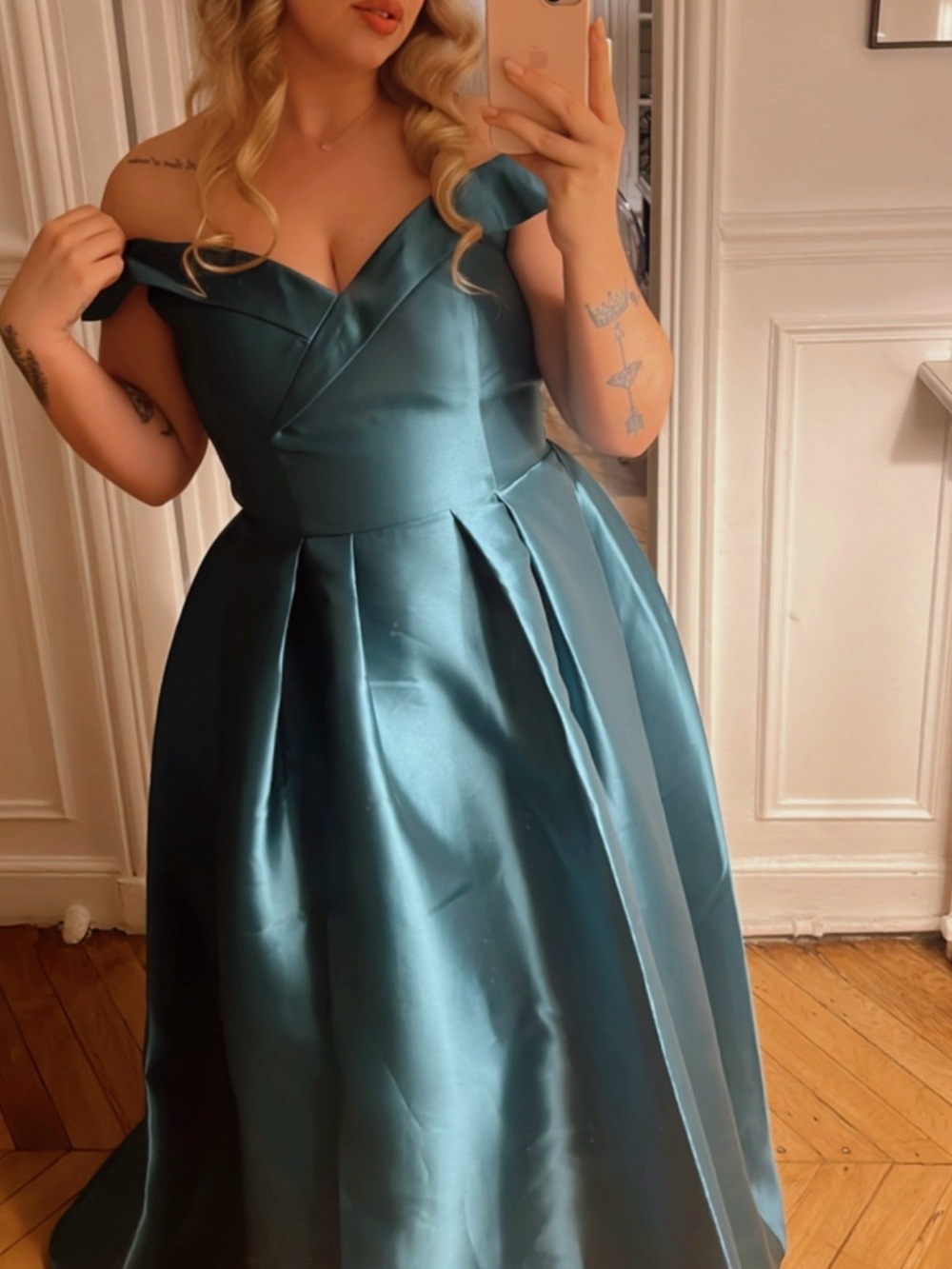 Off-Shoulder Satin Emerald Evening Dress